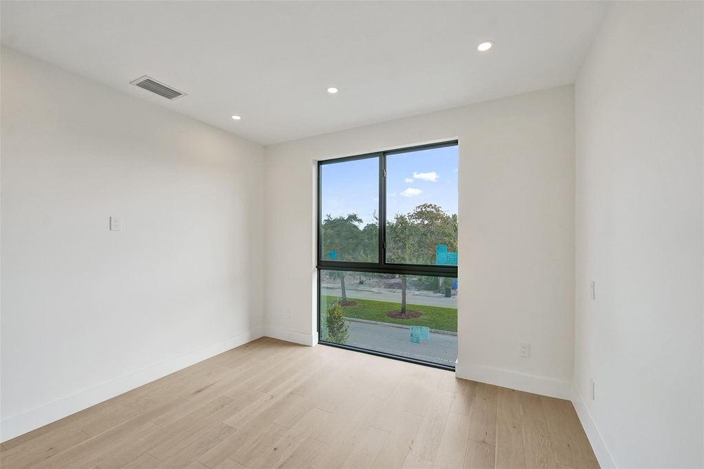 1527 Ne 15th Avenue - Photo 32