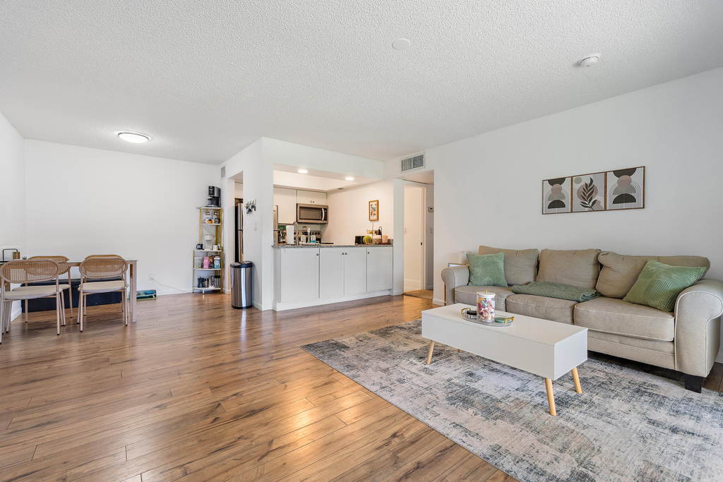 844 Nw Fork Road - Photo 2