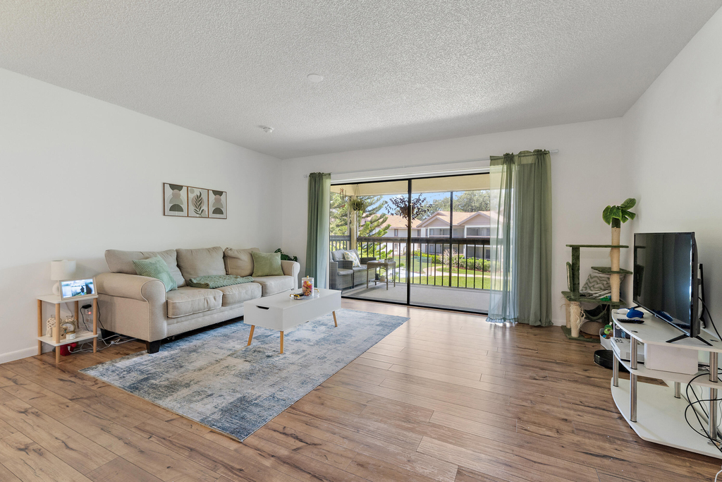 844 Nw Fork Road - Photo 3