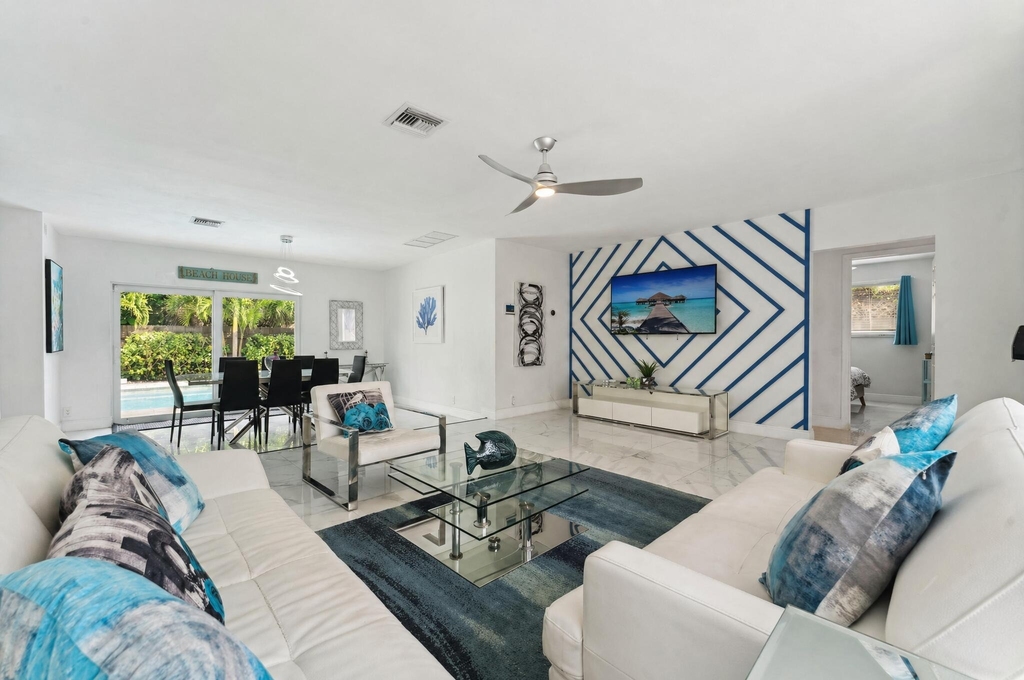 1243 Garfield Street - Photo 2