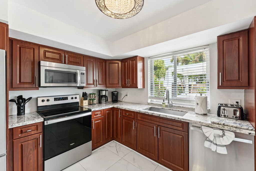 1243 Garfield Street - Photo 4