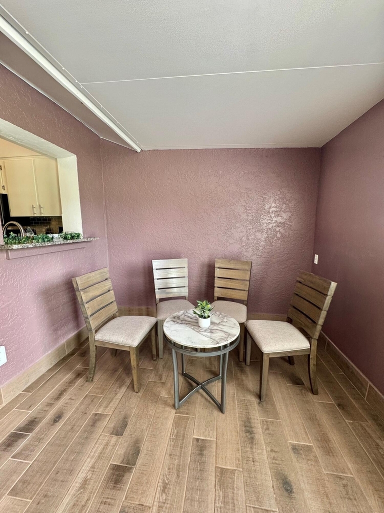 17370 W Carnegie Circle - Photo 10