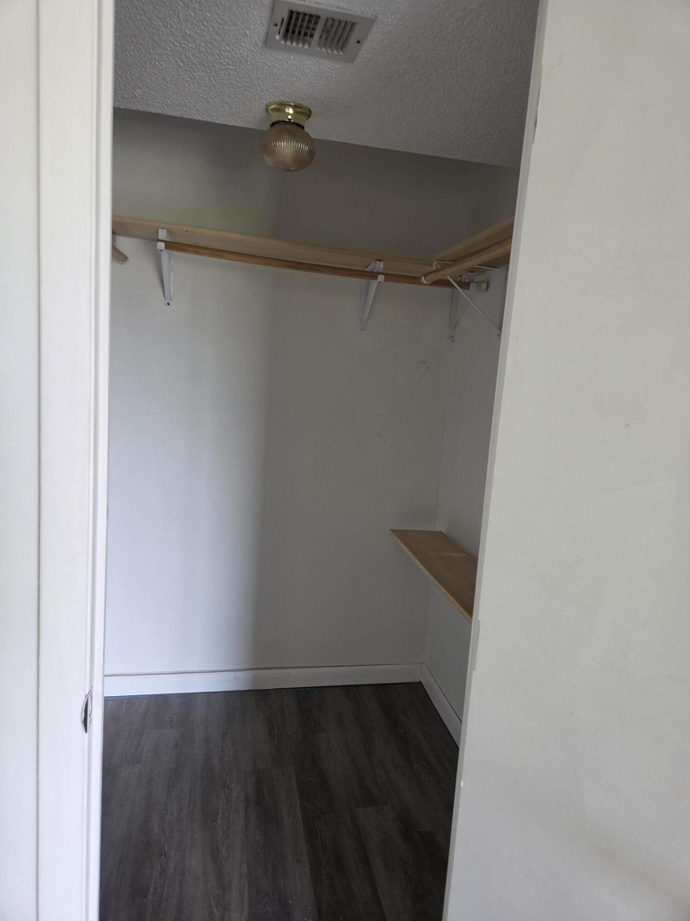 4160 Inverrary Drive - Photo 3
