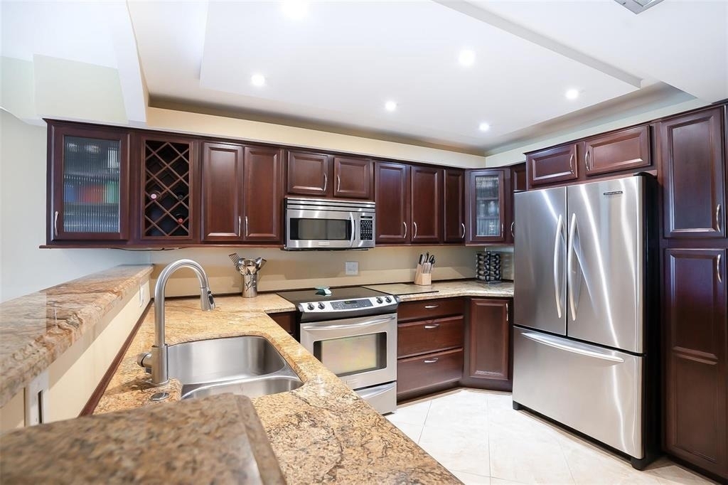 2681 S Course Drive - Photo 3