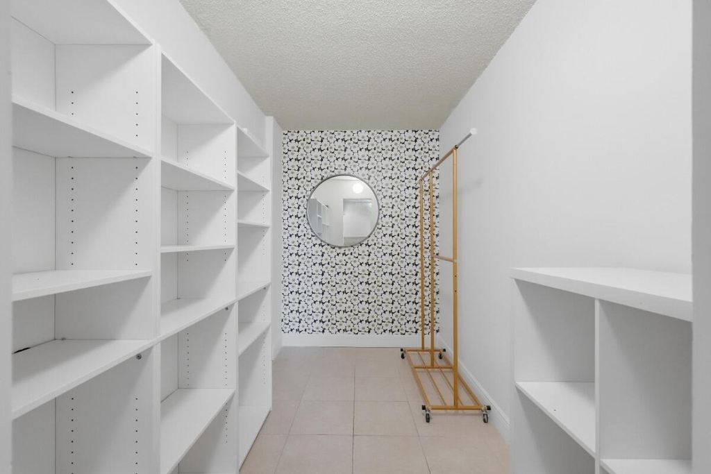108 Royal Park Drive - Photo 7