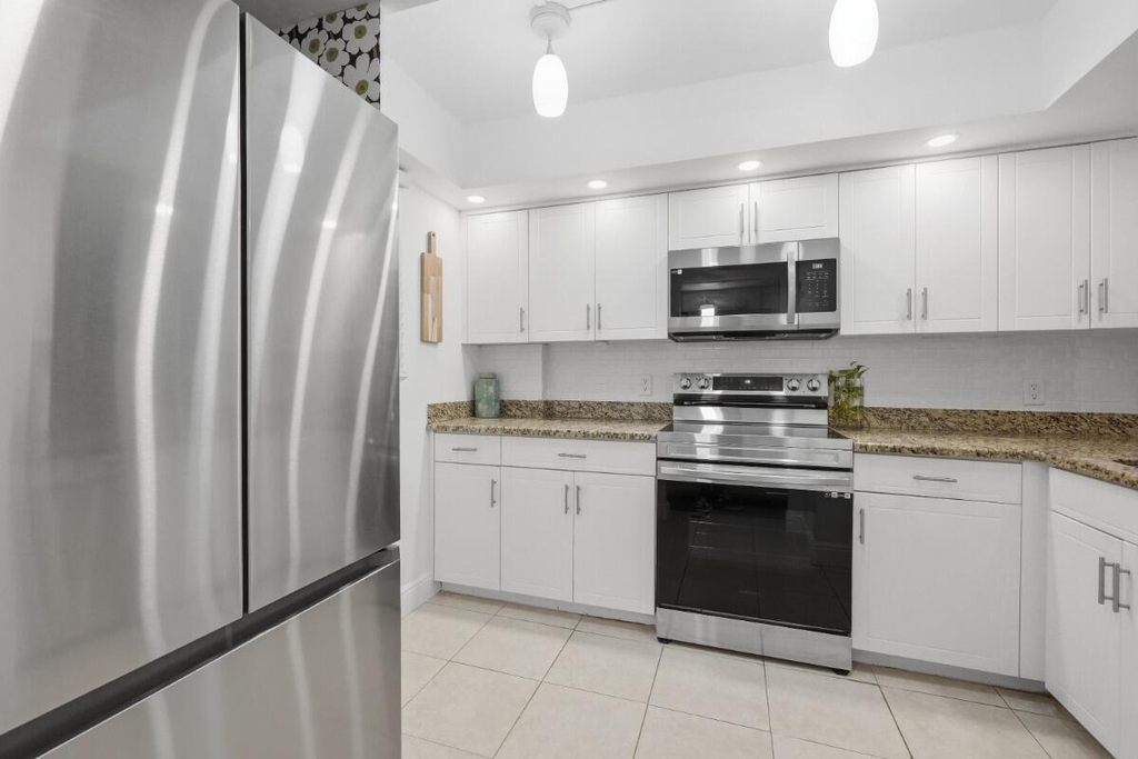 108 Royal Park Drive - Photo 15