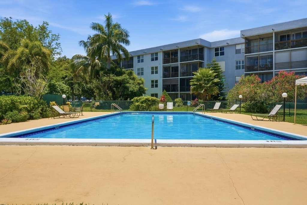 108 Royal Park Drive - Photo 23