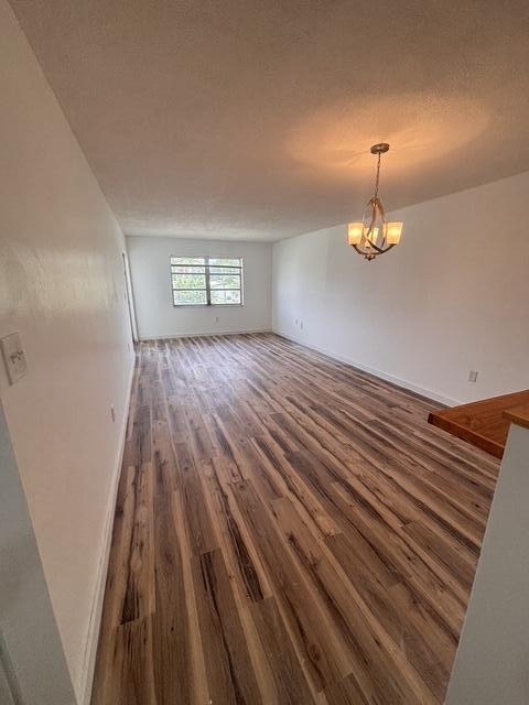 6503 Winfield Boulevard - Photo 2