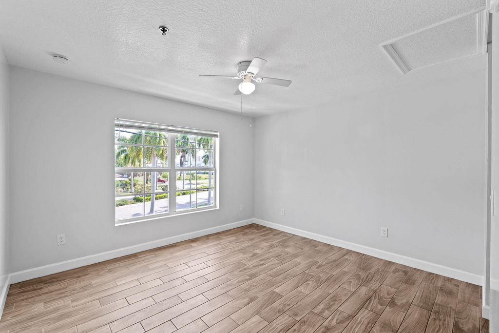 56 W 12th Street - Photo 19
