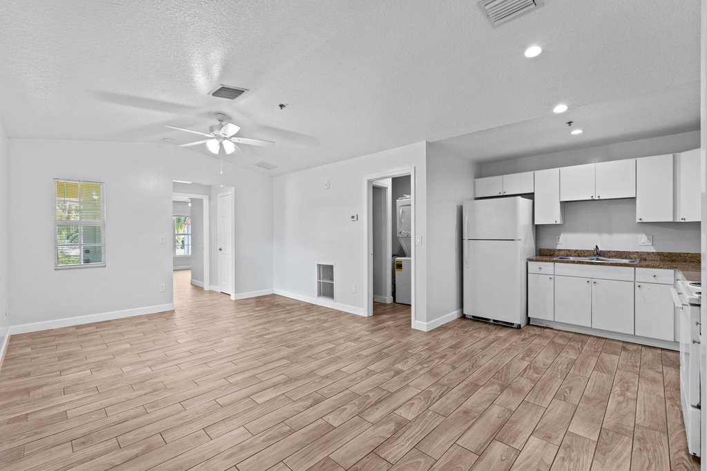 56 W 12th Street - Photo 8