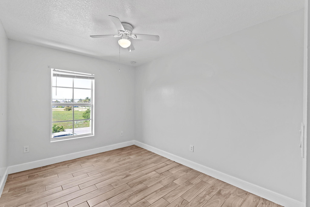56 W 12th Street - Photo 25