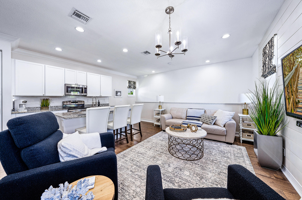 148 Botanica Drive - Photo 7