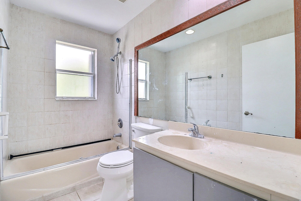 9401 Aegean Drive - Photo 20