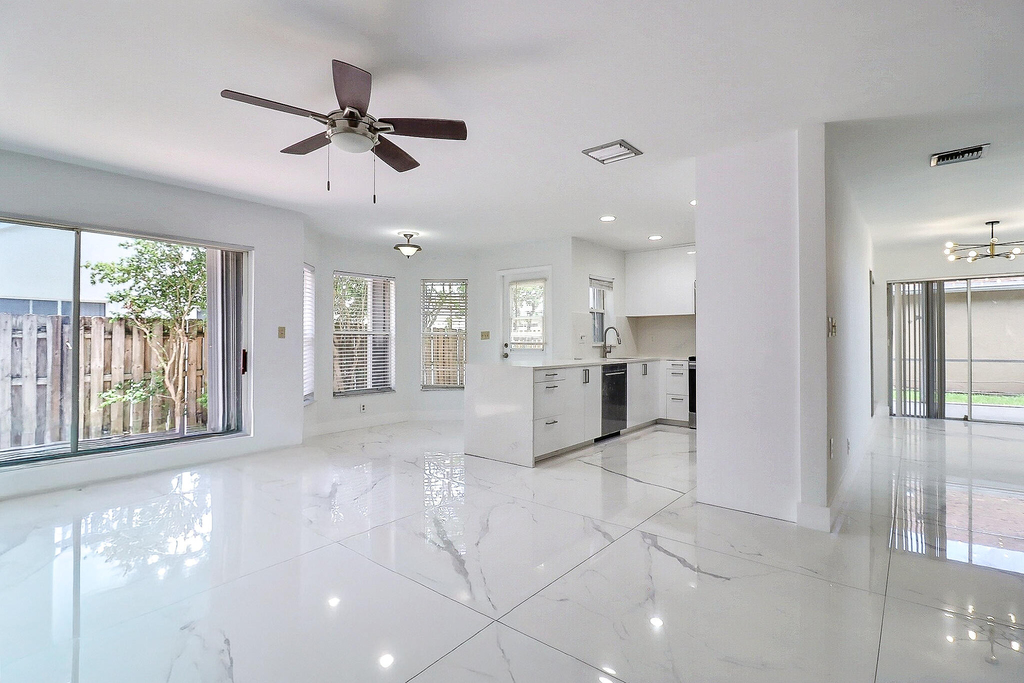 9401 Aegean Drive - Photo 12