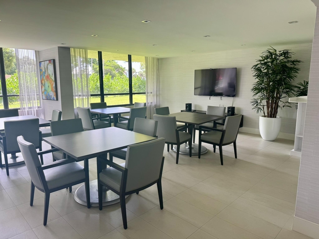 799 Jeffery Street - Photo 30
