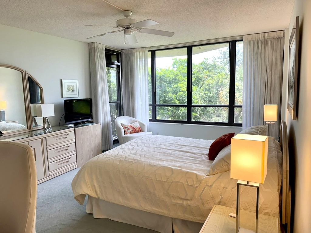 799 Jeffery Street - Photo 15