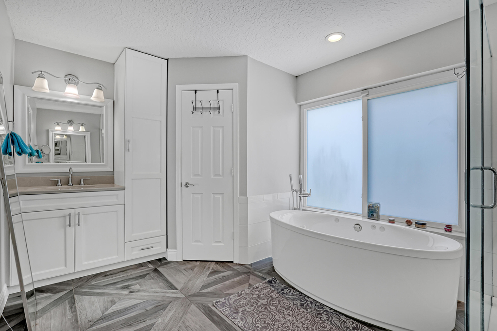 12925 Saint Davids Court - Photo 29