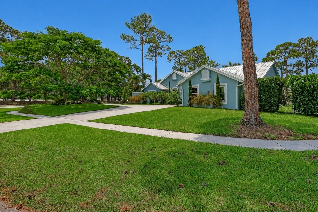 12925 Saint Davids Court - Photo 10