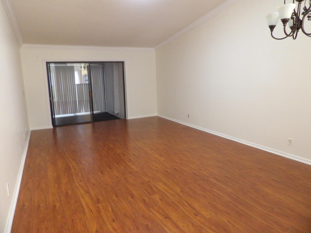 604 Sea Pine Way - Photo 11