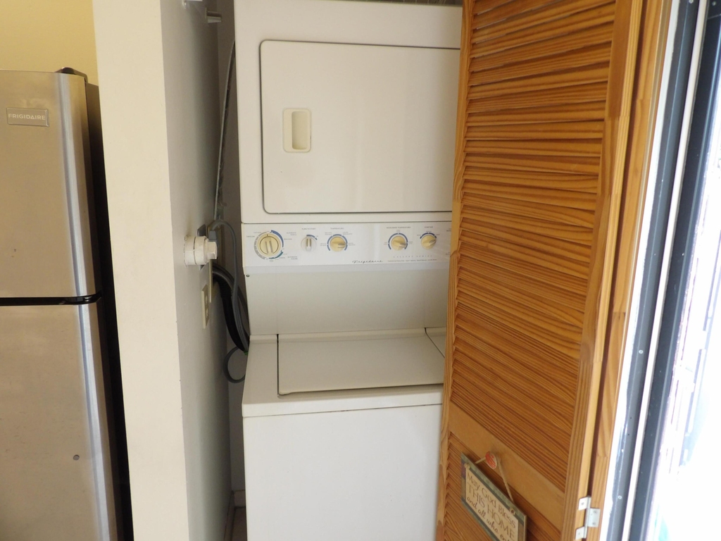 604 Sea Pine Way - Photo 6