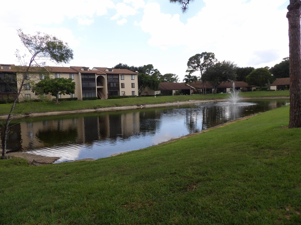 604 Sea Pine Way - Photo 24