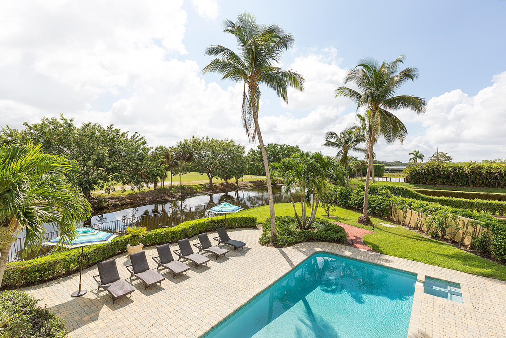 2898 Polo Island Drive - Photo 3