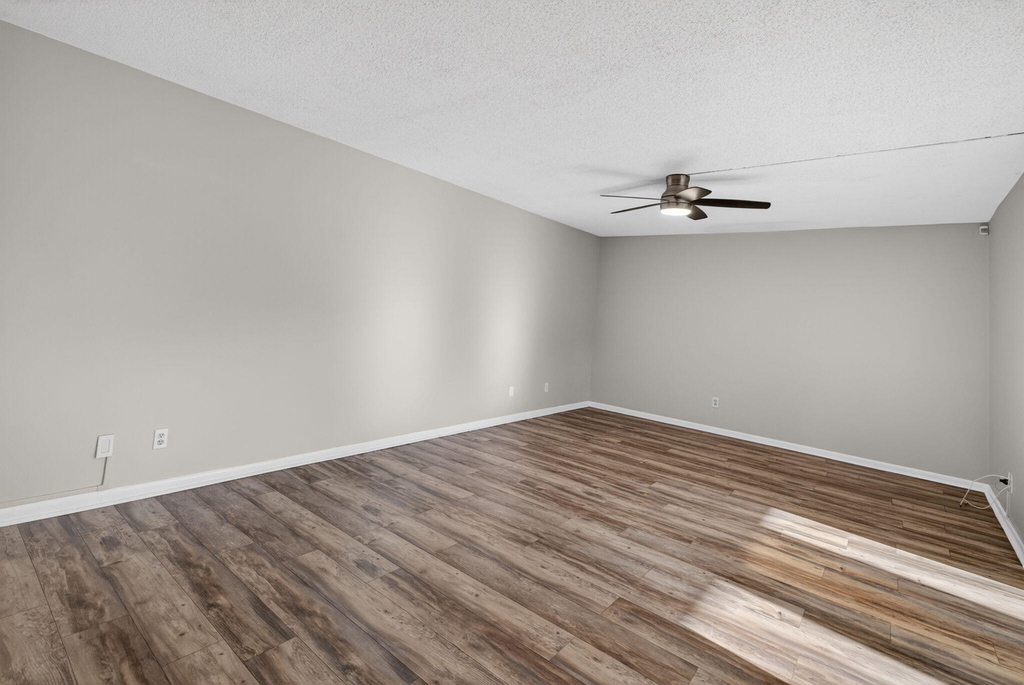 5612 Se Riverboat Drive - Photo 9