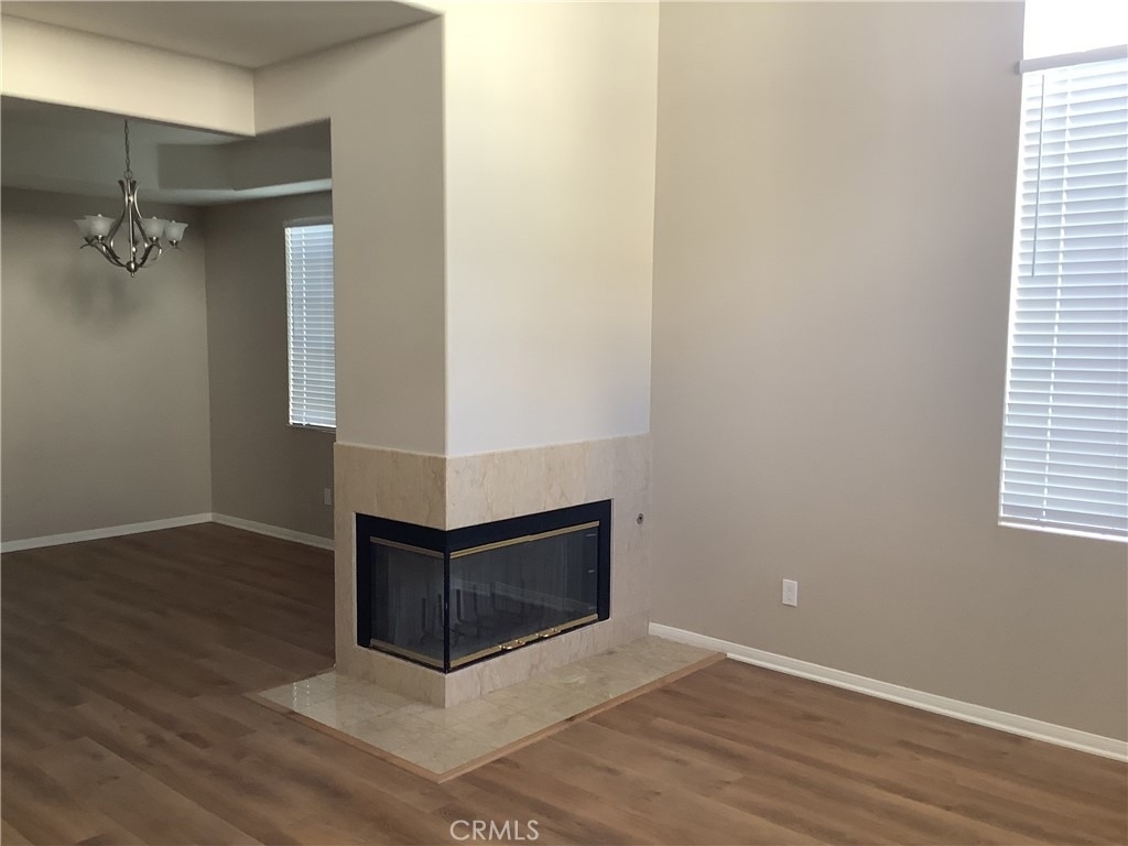 719 Fairview - Photo 8