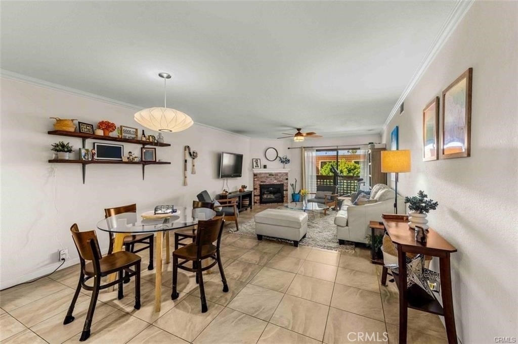 2101 E 21st Street - Photo 5