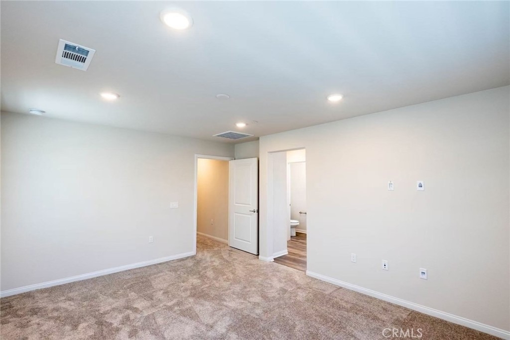 401 Verna St - Photo 5