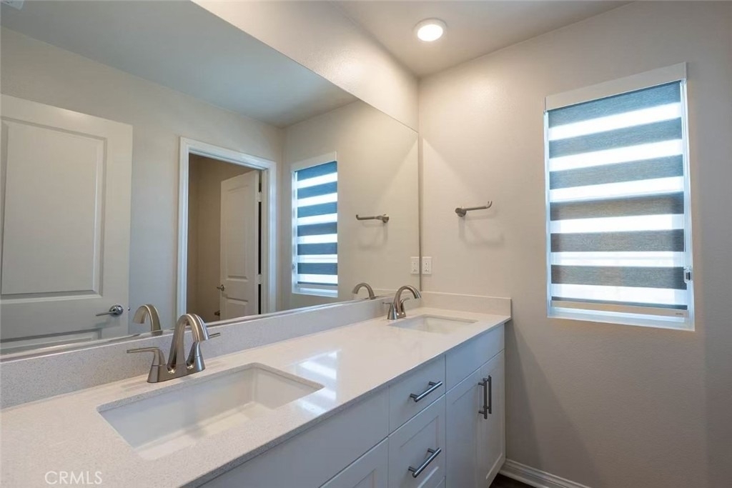 401 Verna St - Photo 9