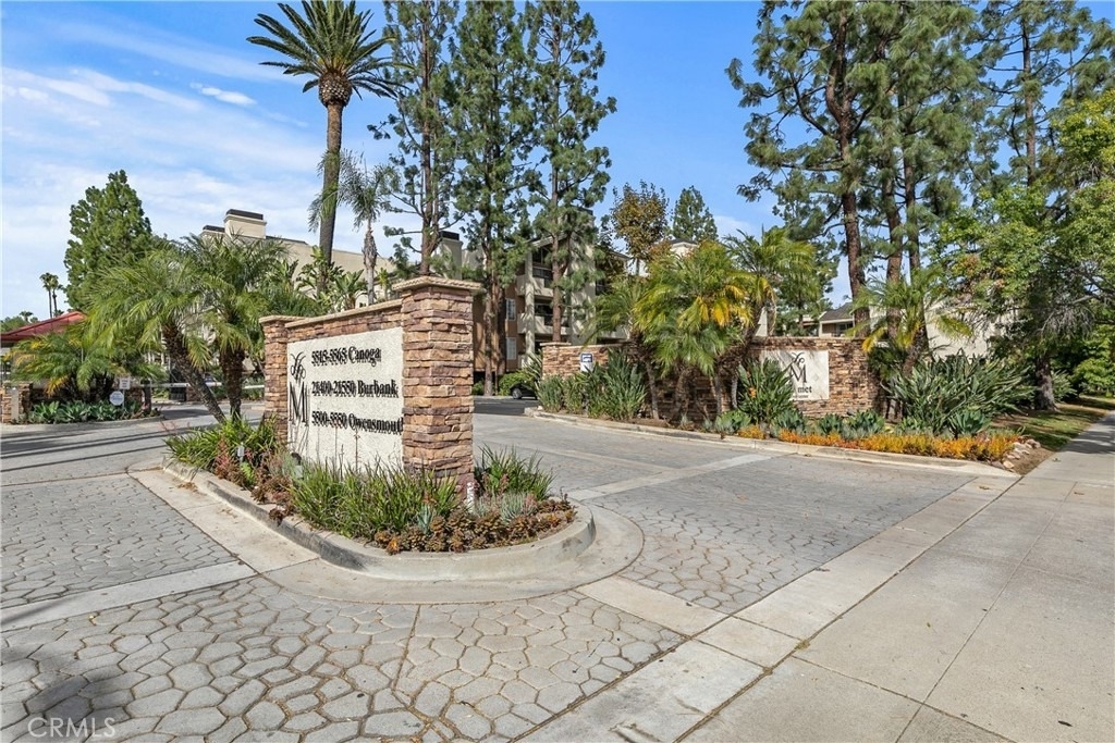5500 Owensmouth Avenue - Photo 0