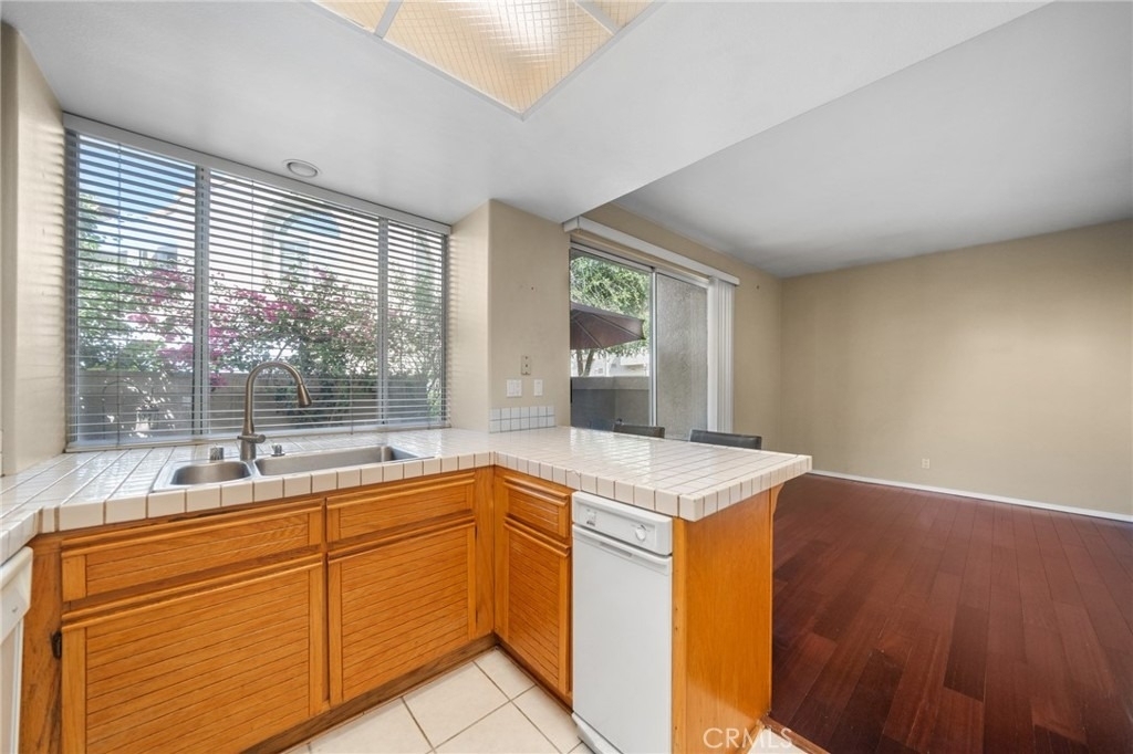 22320 Mission Circle - Photo 13