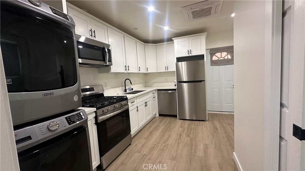 7905 White Oak - Photo 2
