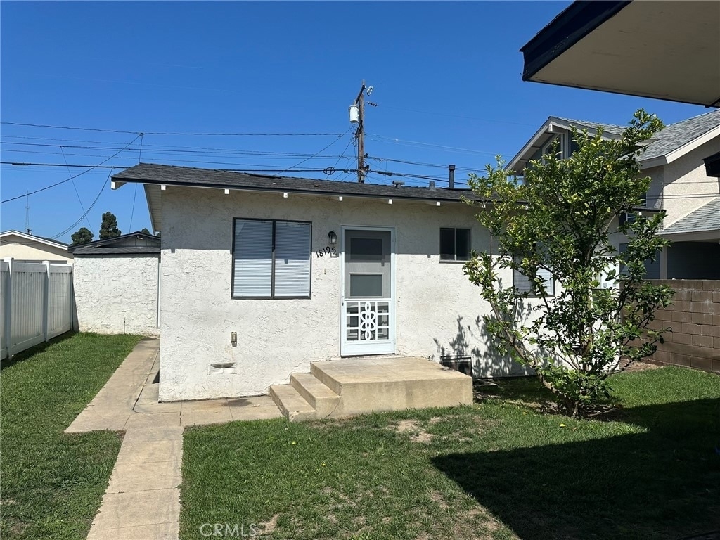 1819 Gramercy - Photo 30