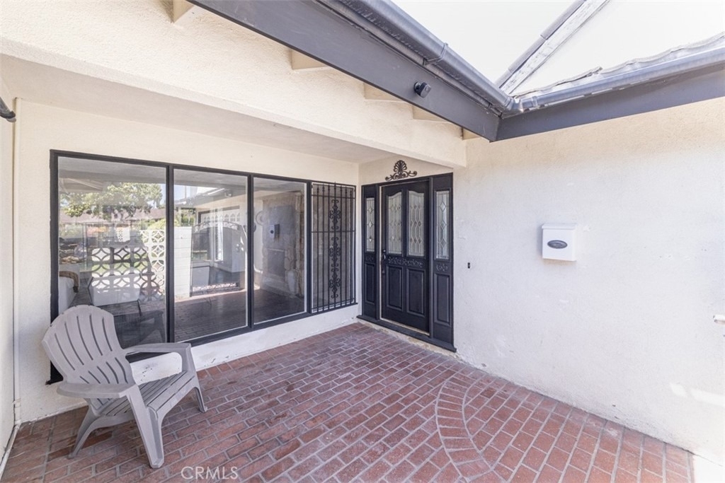 1688 N Shaffer Street - Photo 29