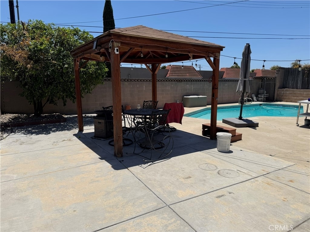 910 Orangewood - Photo 2