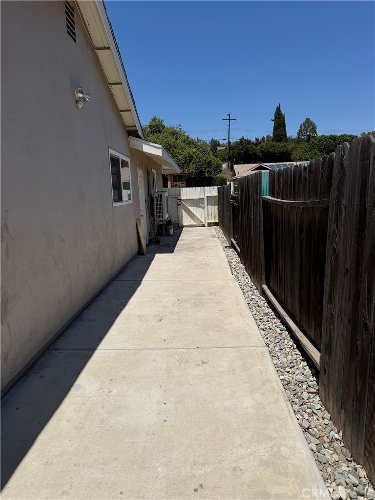 910 Orangewood - Photo 20