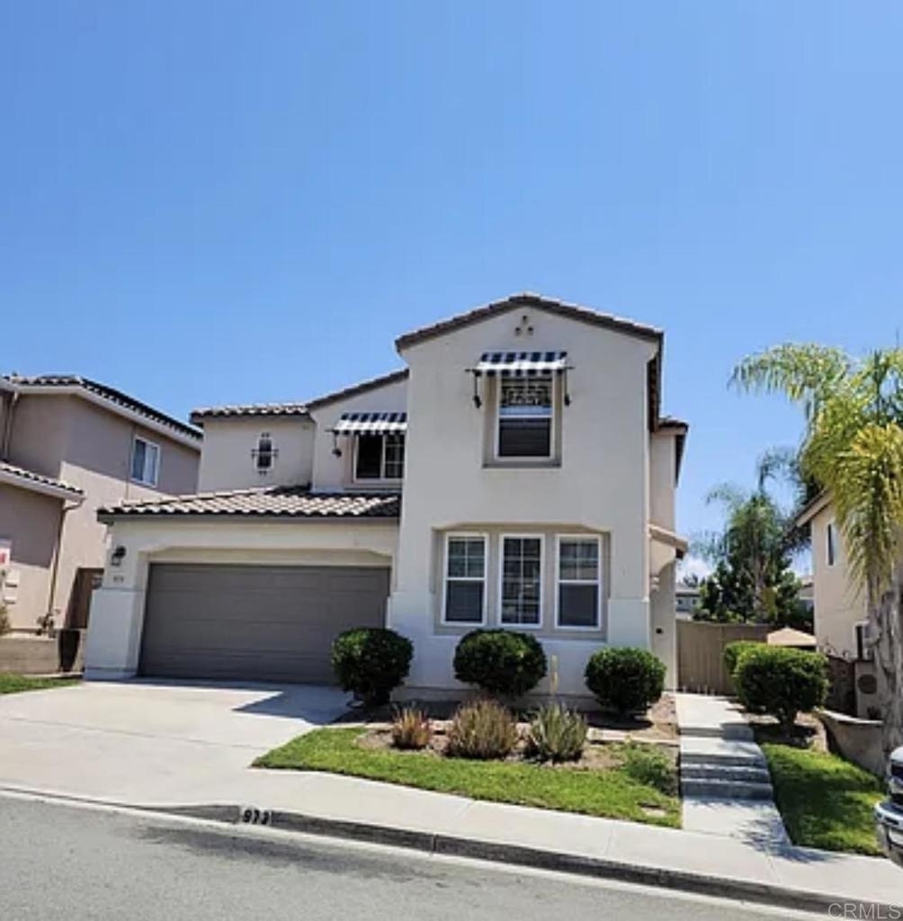 973 Yosemite Drive - Photo 0