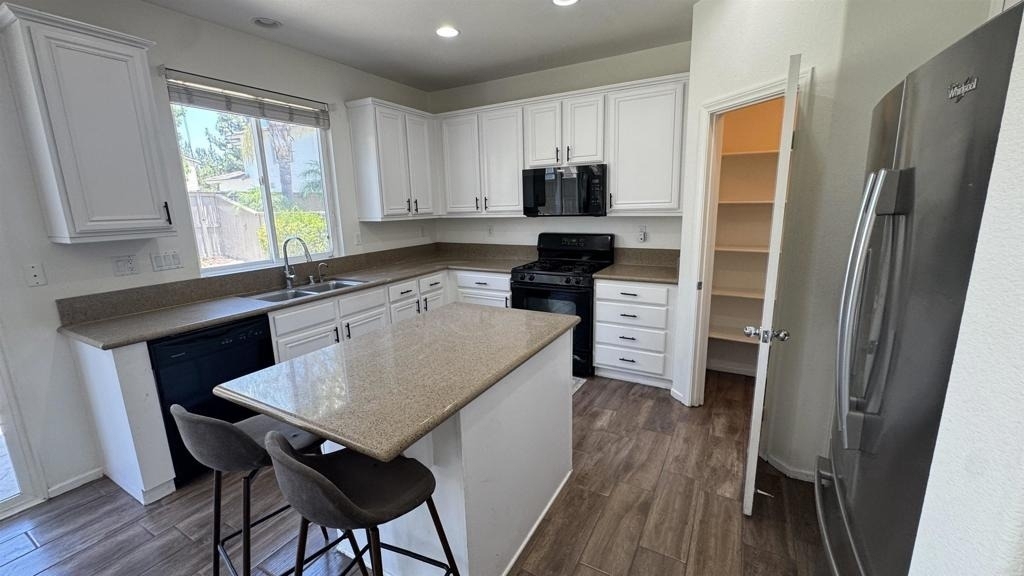 973 Yosemite Drive - Photo 14