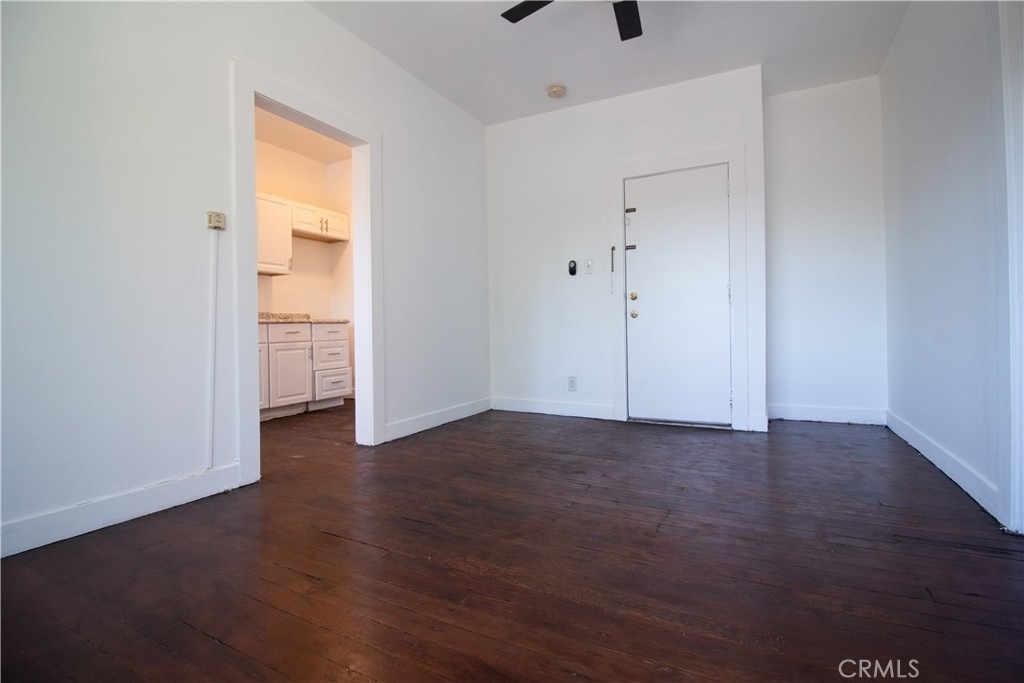 1316 Mariposa Avenue - Photo 0