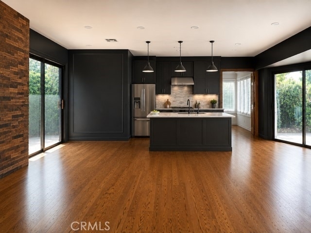 950 Hampton - Photo 1