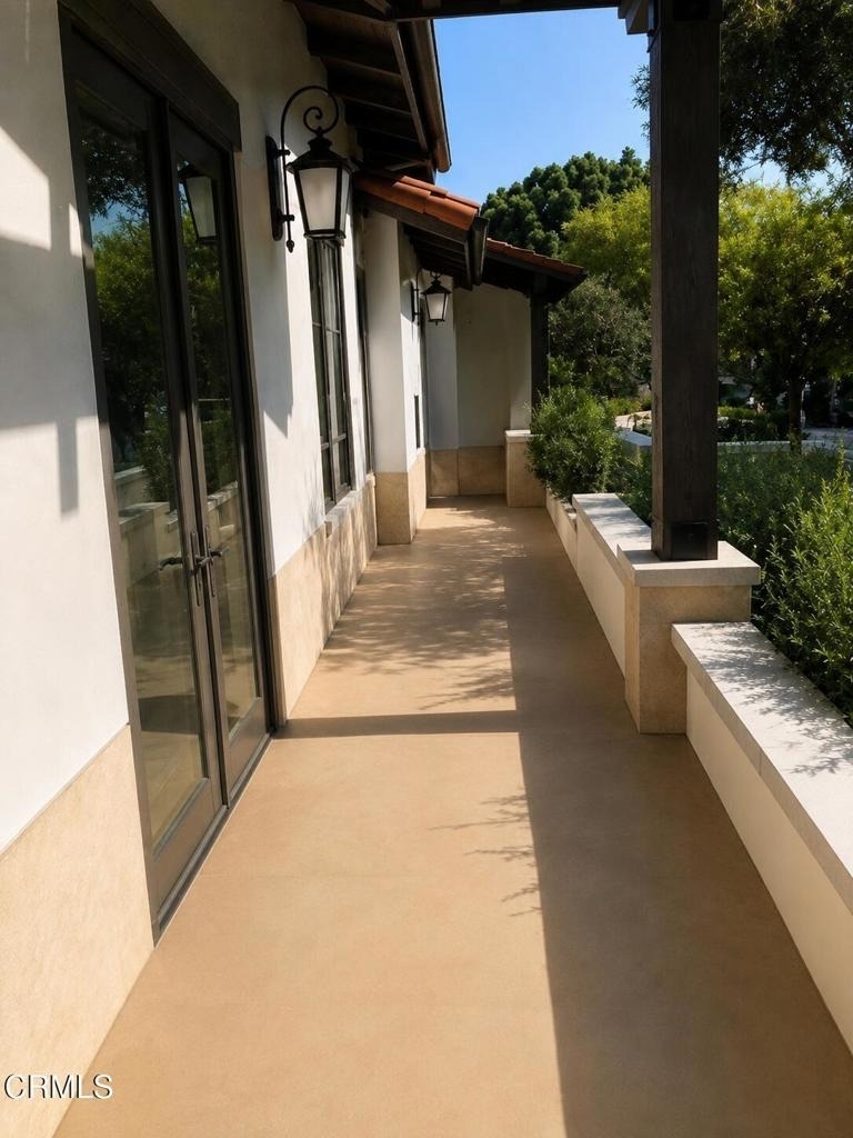 60 S Vinedo Avenue - Photo 8
