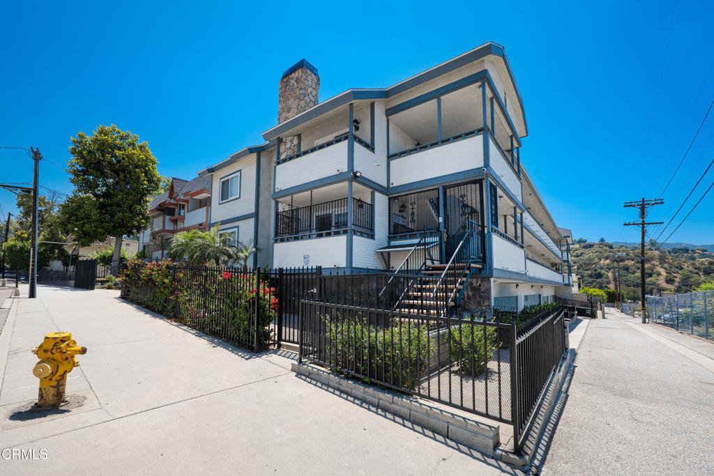 10133 Tujunga Canyon Boulevard - Photo 0