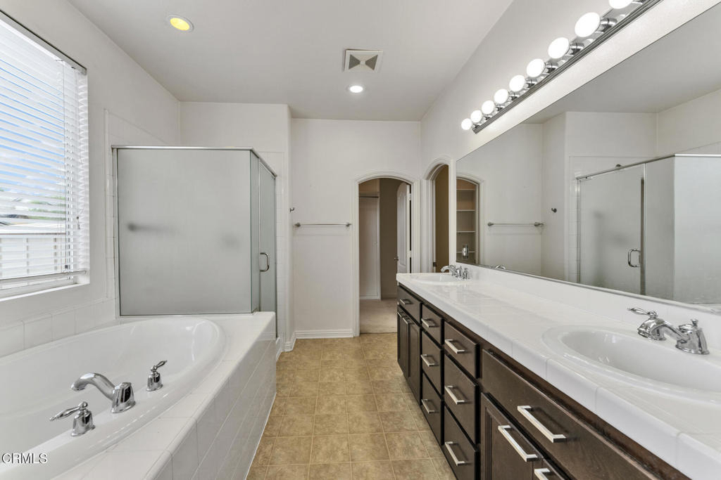 24889 Ash Tree Court - Photo 19
