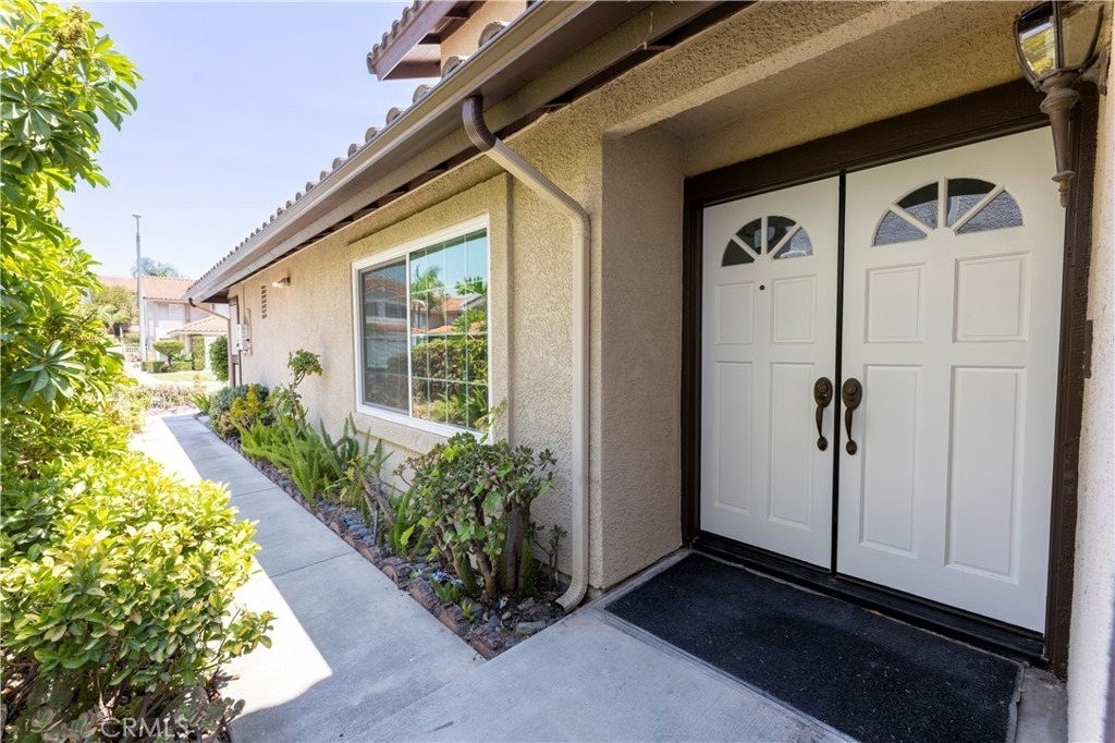 24242 Briones Drive - Photo 6