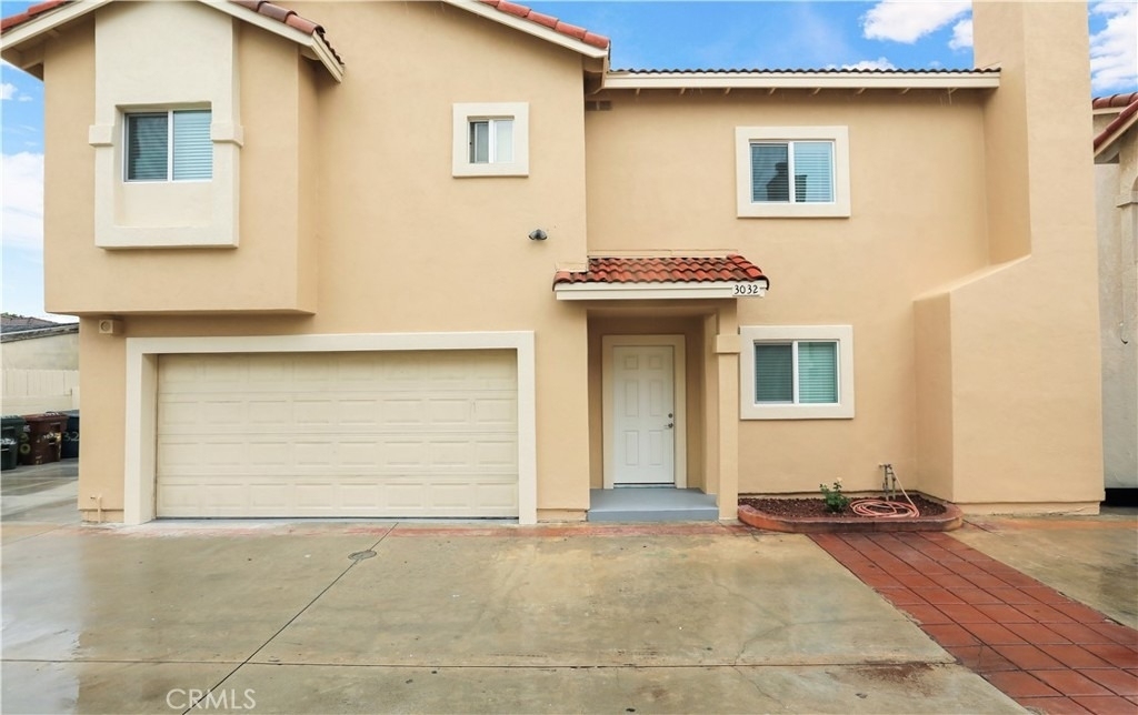 3032 Potrero - Photo 1