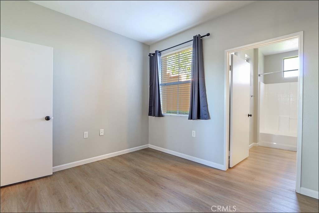 80 Verdin - Photo 23