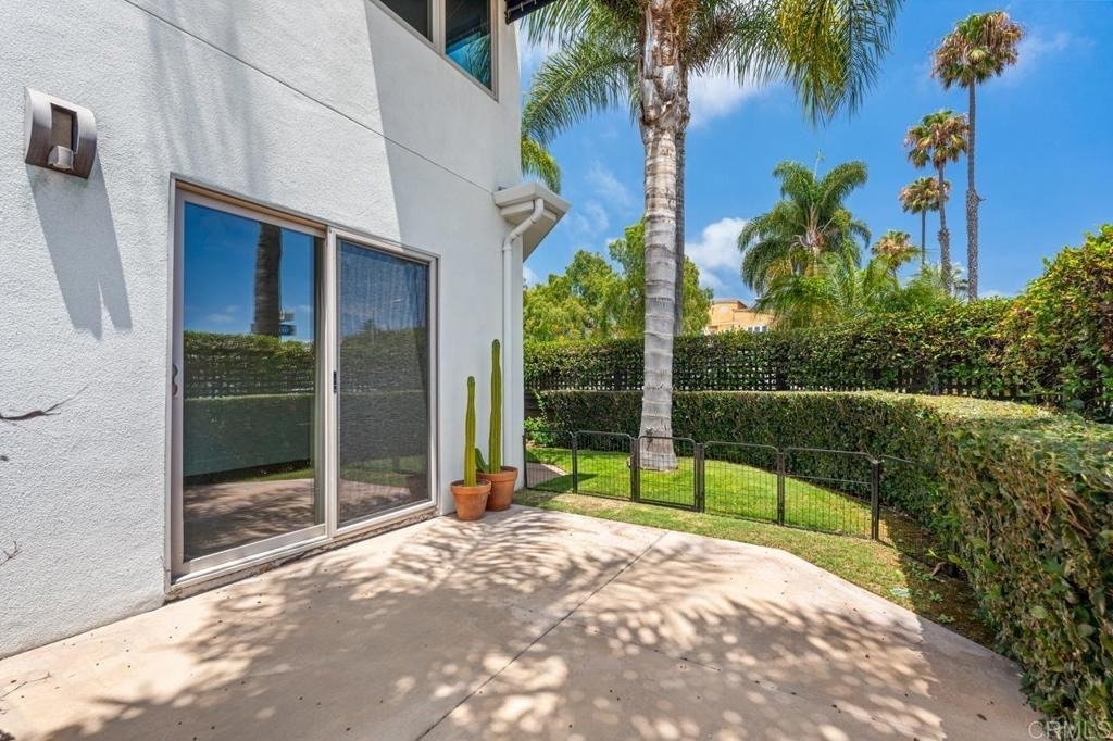 4410 Gresham - Photo 10