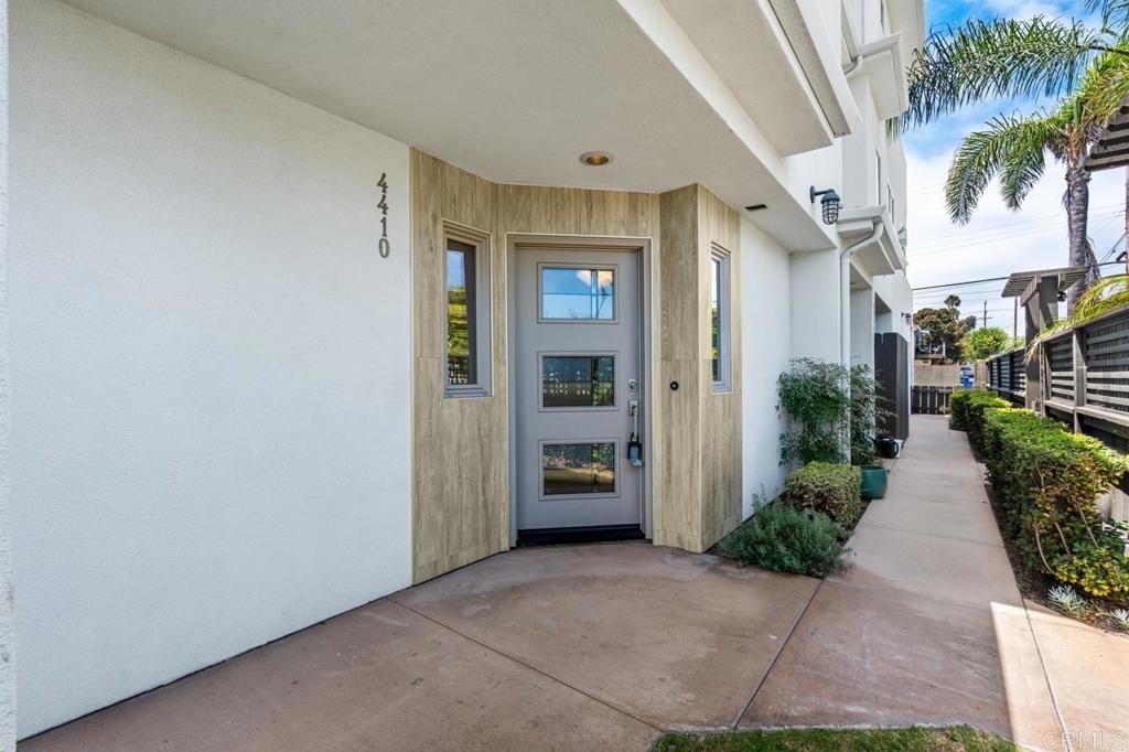 4410 Gresham - Photo 6